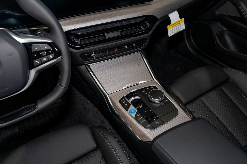 New 2026 BMW i4 xDrive40i w/ Premium Package AWD/4WD image 21