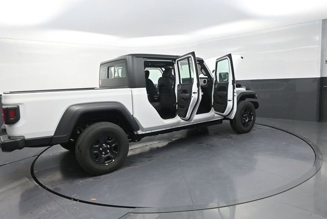 New 2026 Jeep Gladiator Sport image 34