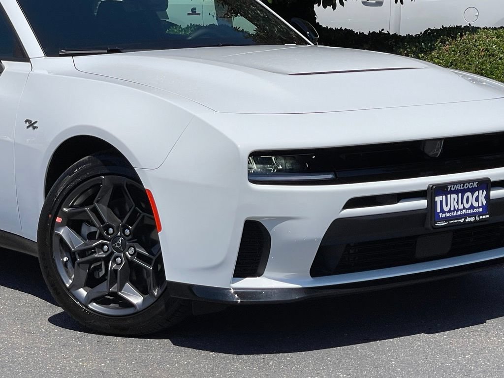 New 2026 Dodge Charger R/T w/ Blacktop Package AWD/4WD image 2