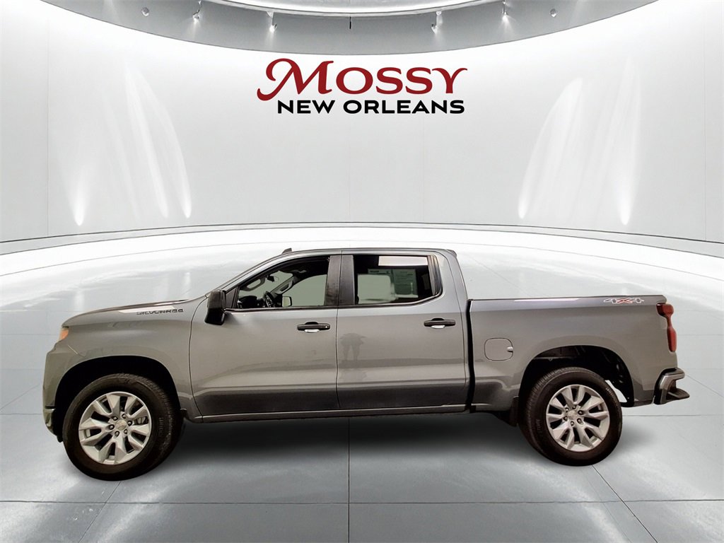 Used 2022 Chevrolet Silverado 1500 Custom w/ Safety Confidence Package image 8