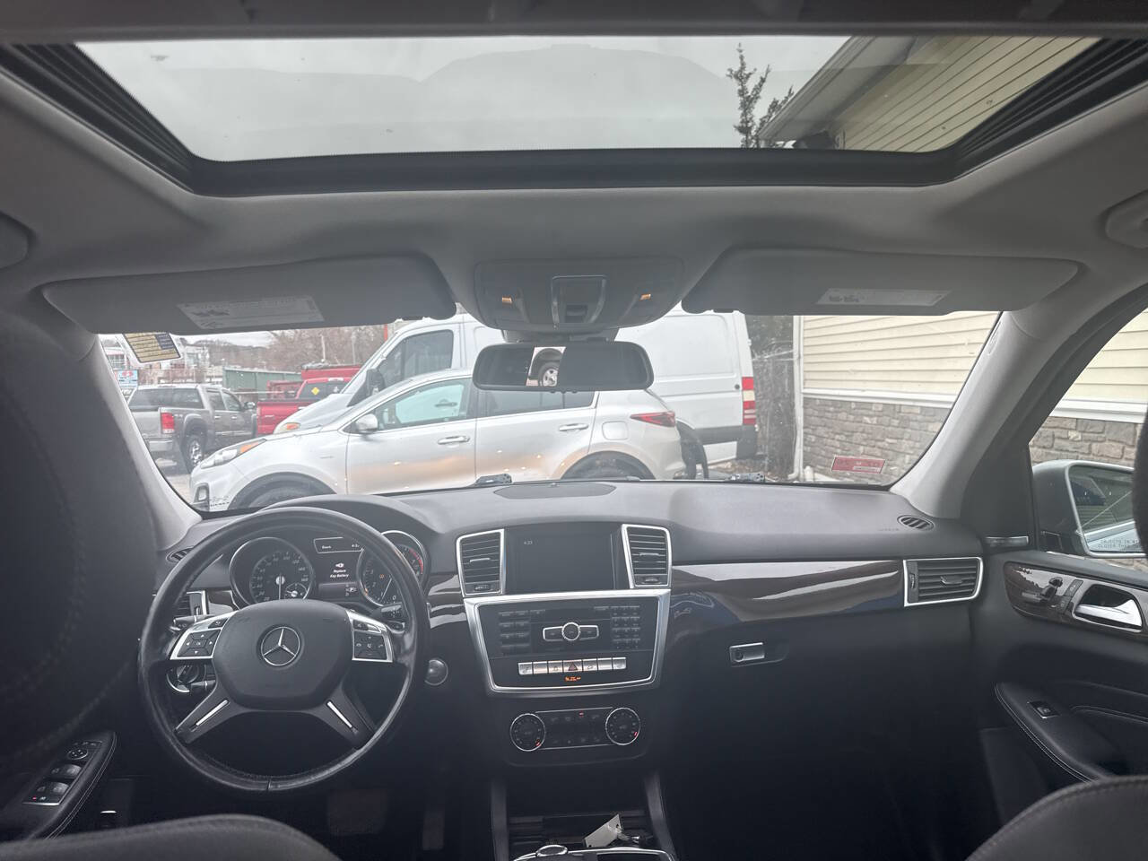 Used 2015 Mercedes-Benz ML 350 4MATIC image 15