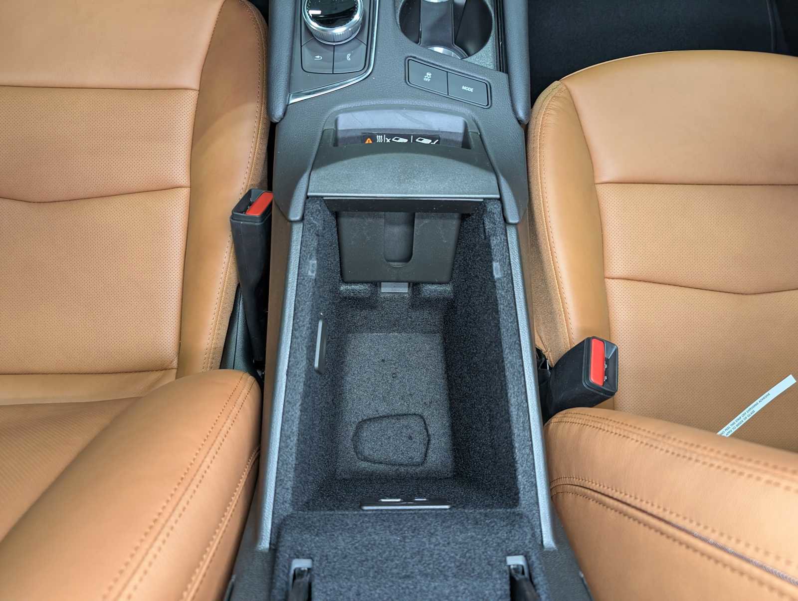 New 2026 Cadillac XT5 Premium Luxury w/ Driver Assist Package AWD/4WD image 16