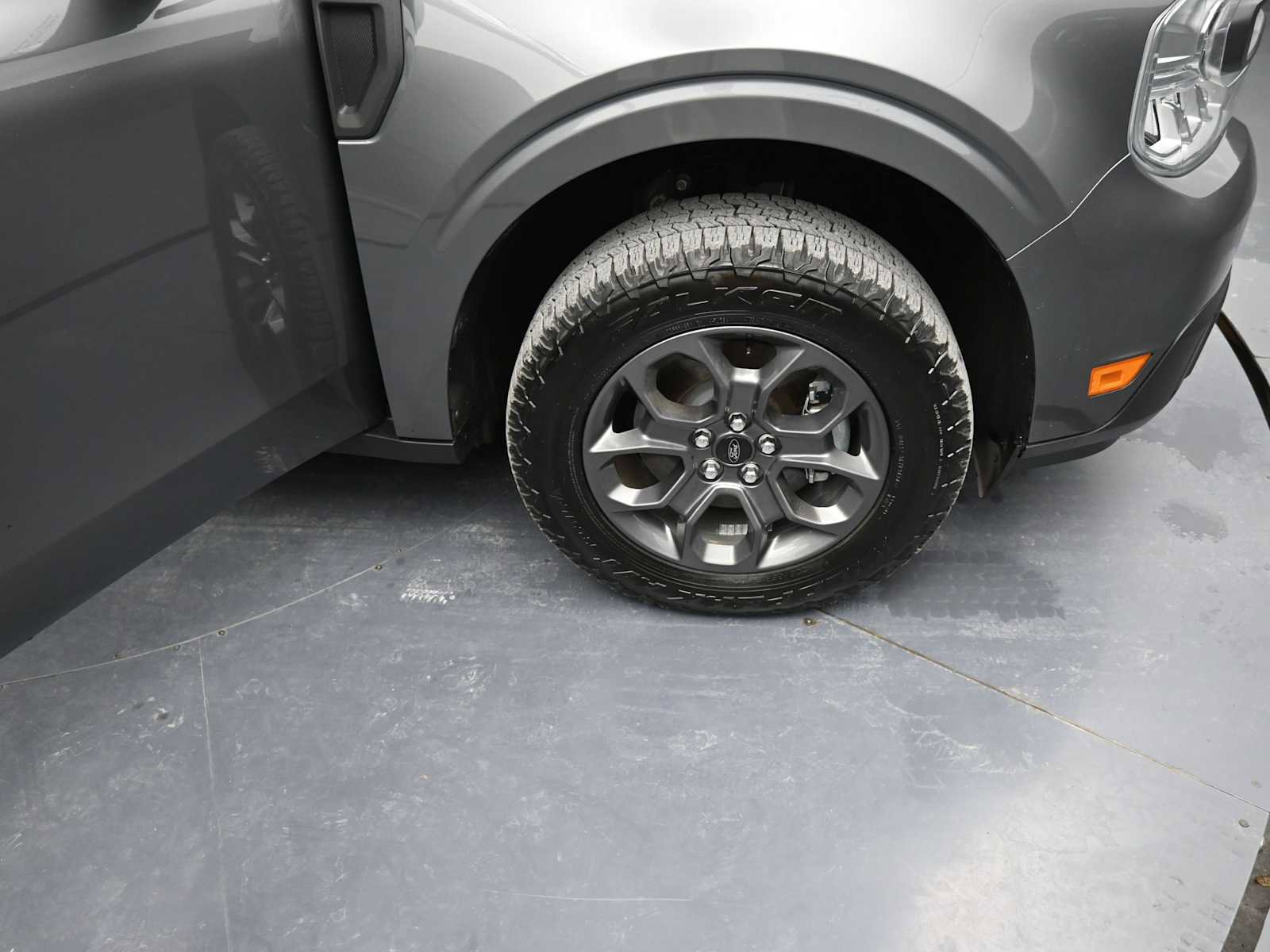 Used 2023 Ford Maverick XLT w/ XLT Luxury Package image 10