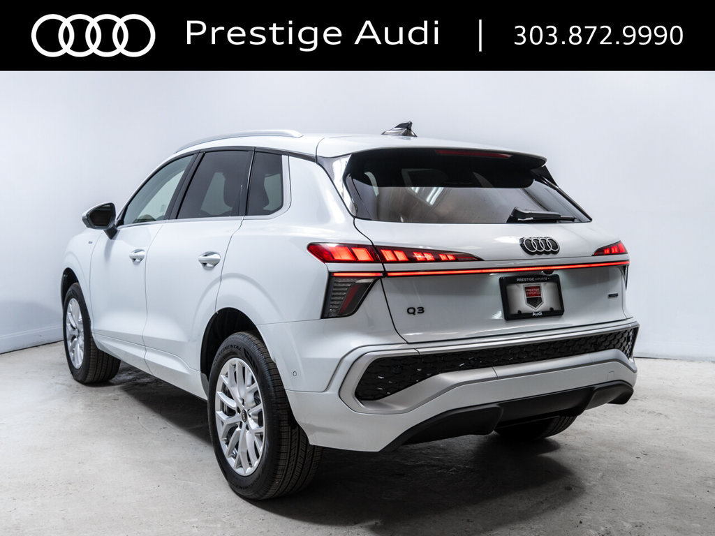 Used 2026 Audi Q3 quattro 2.0T w/ Driver Assistance Package AWD/4WD image 4