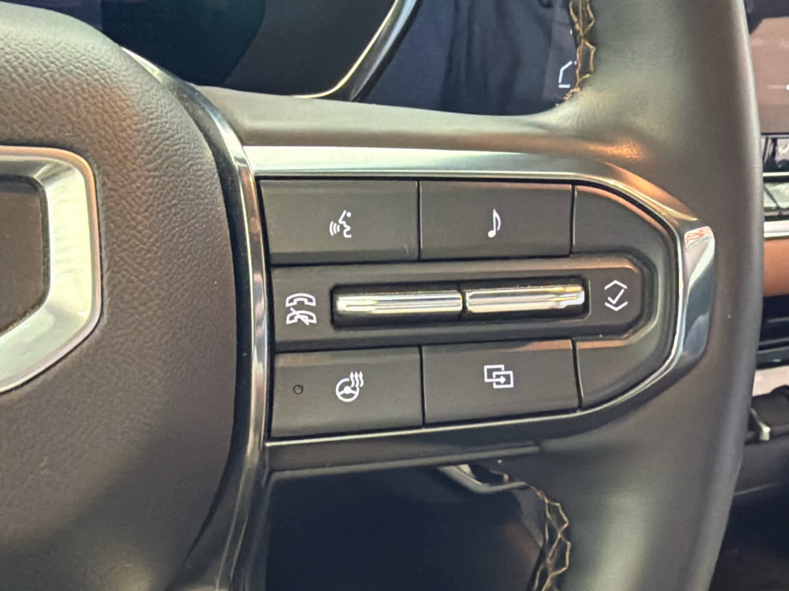 Used 2023 GMC Canyon AT4 w/ AT4 Premium Package AWD/4WD image 34