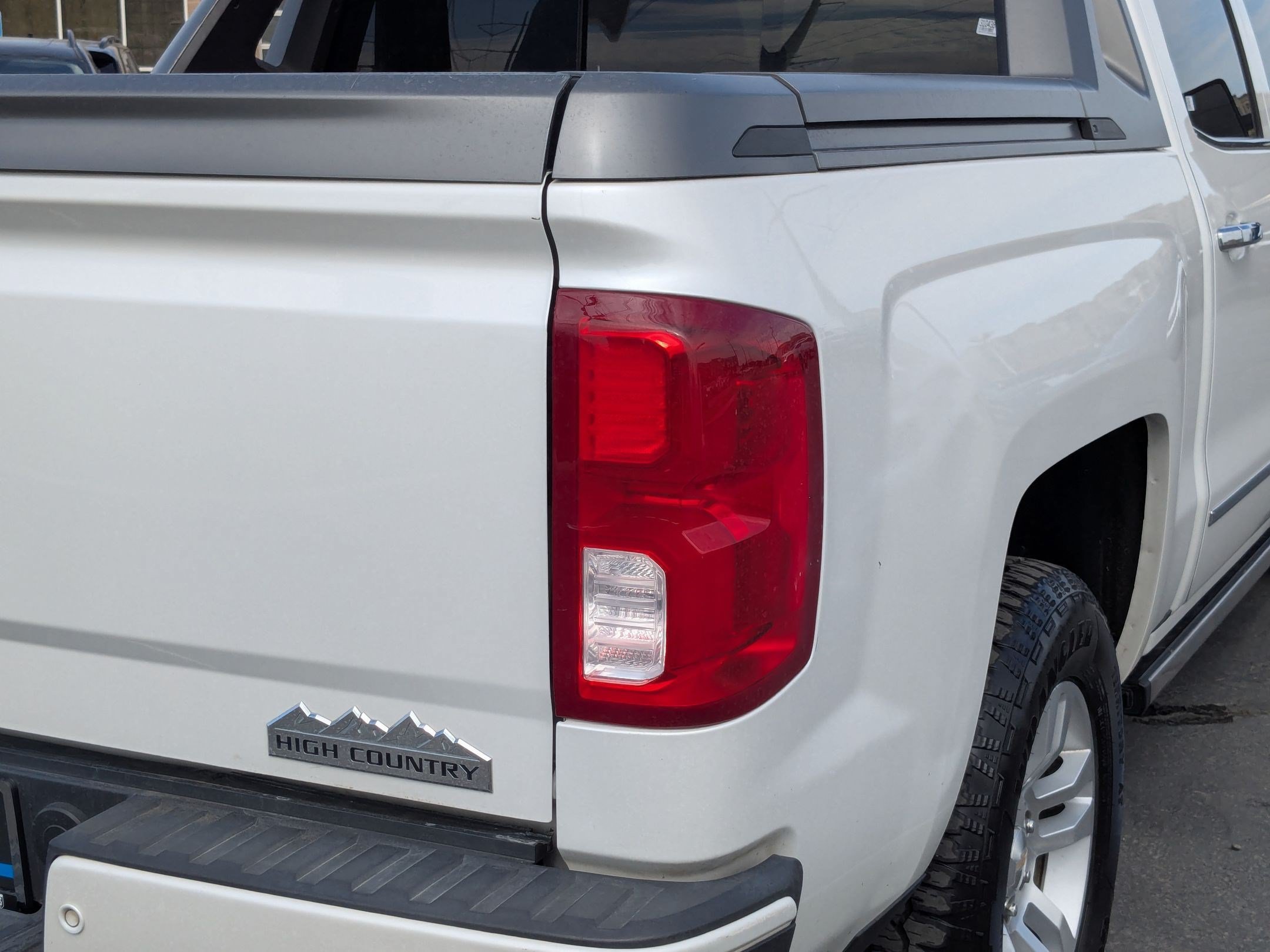 Used 2017 Chevrolet Silverado 1500 High Country w/ High Desert Package AWD/4WD image 11
