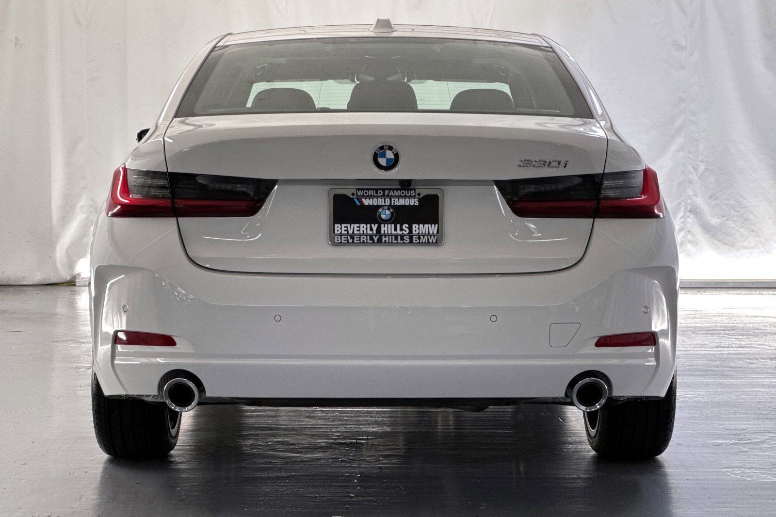 New 2026 BMW 330i Sedan w/ Premium Package image 10