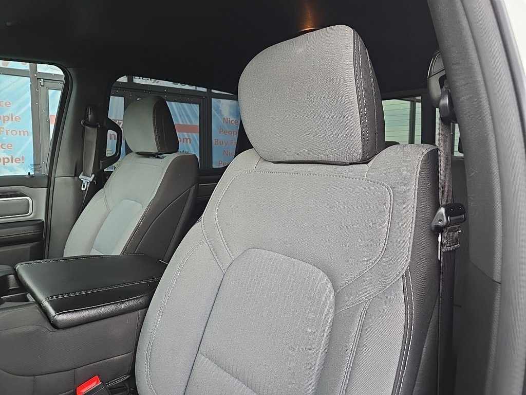 Used 2023 RAM 1500 Big Horn AWD/4WD image 41