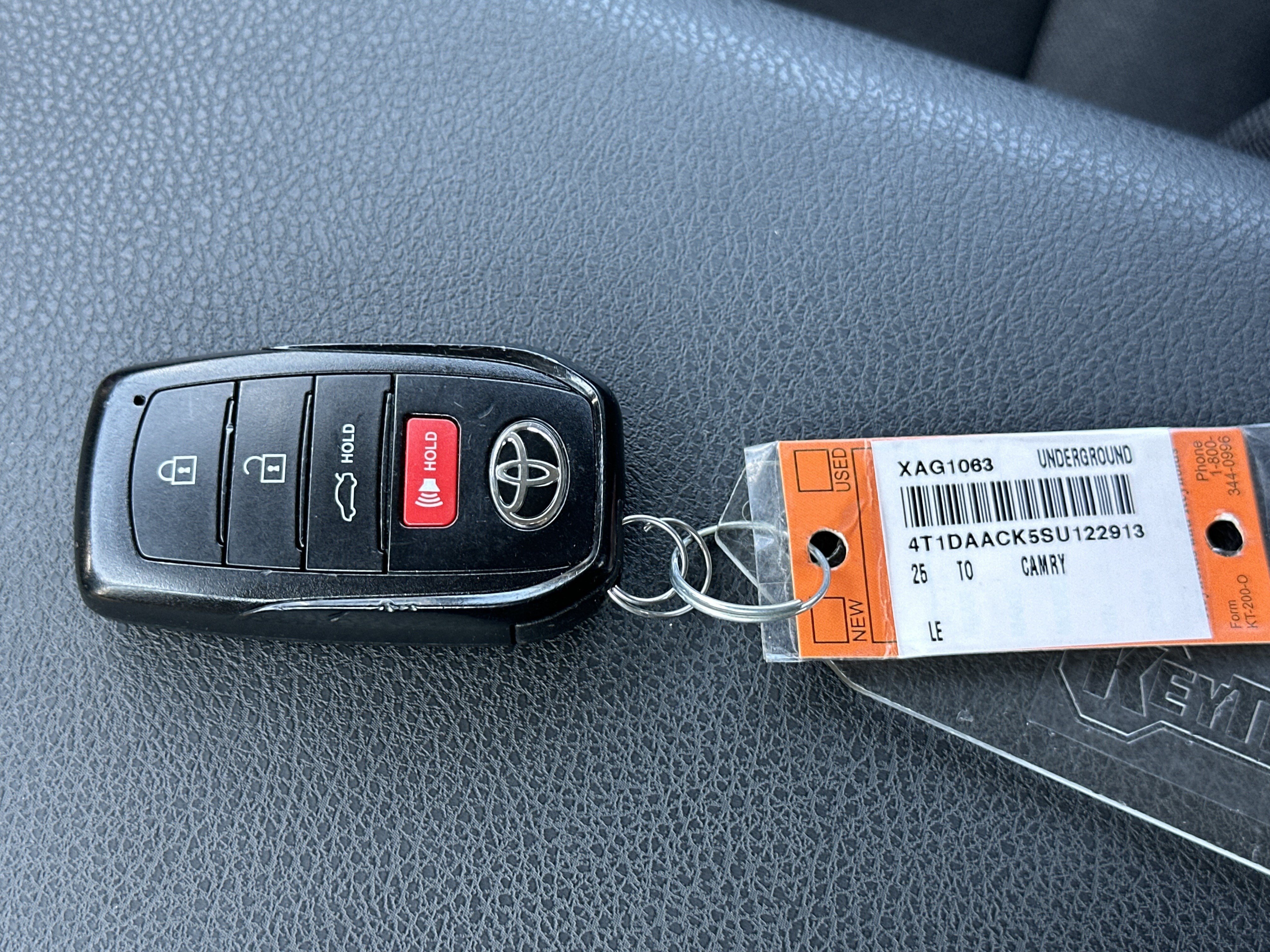 Used 2025 Toyota Camry LE FWD image 36
