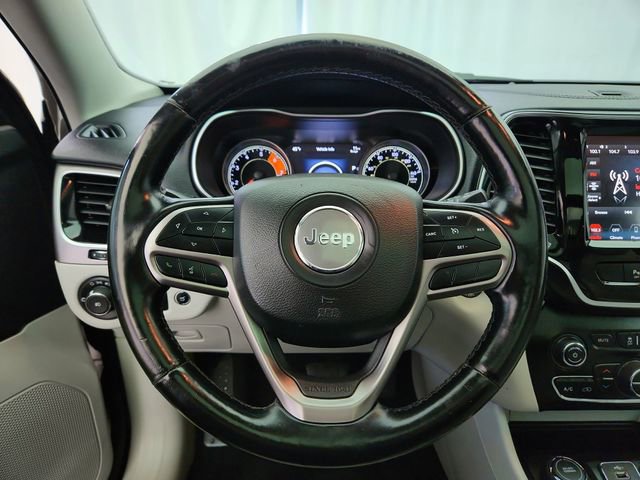 Used 2020 Jeep Cherokee Limited image 13