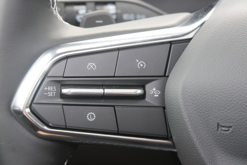 New 2026 Chevrolet Traverse Z71 w/ Driver Confidence Package AWD/4WD image 36