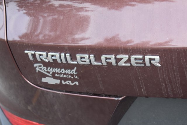 Certified 2022 Chevrolet TrailBlazer LT w/ Convenience Package FWD image 14