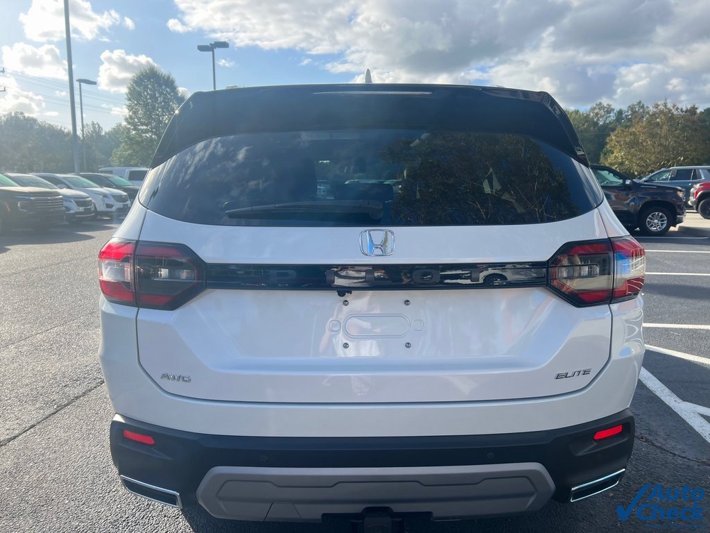 Used 2025 Honda Pilot Elite image 19