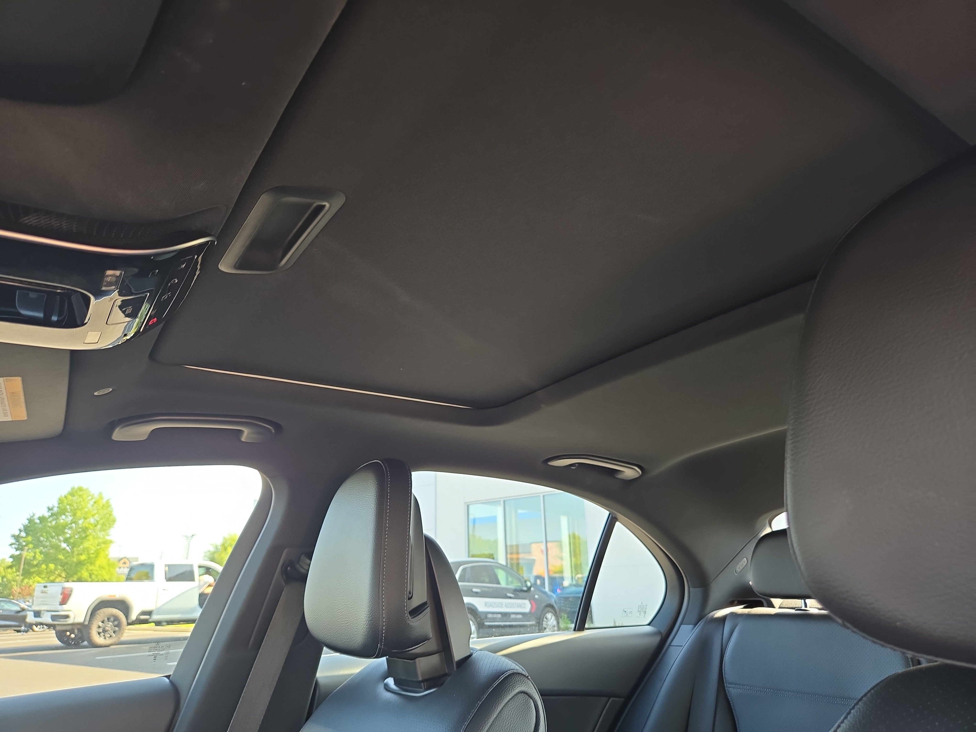 Used 2025 Mercedes-Benz C 300 4MATIC Sedan image 18