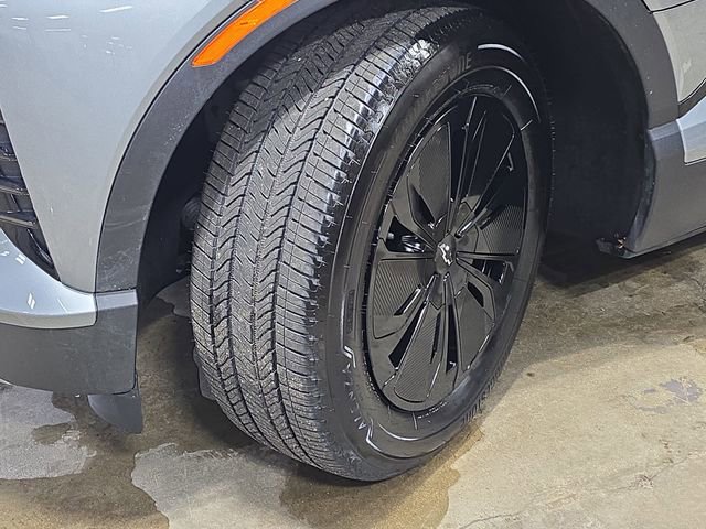 New 2025 Chevrolet Blazer EV LT image 36