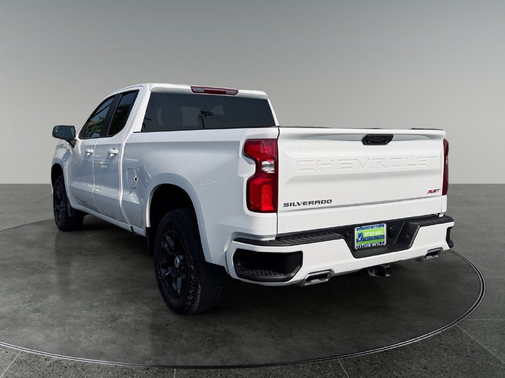 Used 2024 Chevrolet Silverado 1500 RST w/ Z71 Off-Road Package AWD/4WD image 8