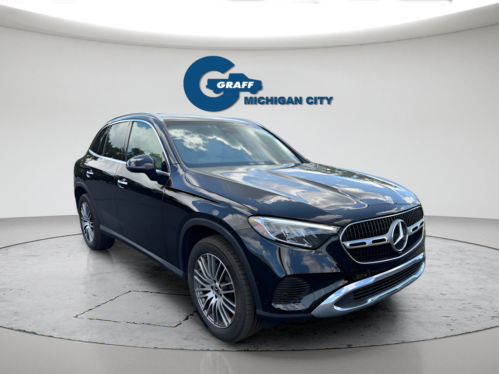 Used 2024 Mercedes-Benz GLC 300 4MATIC image 9