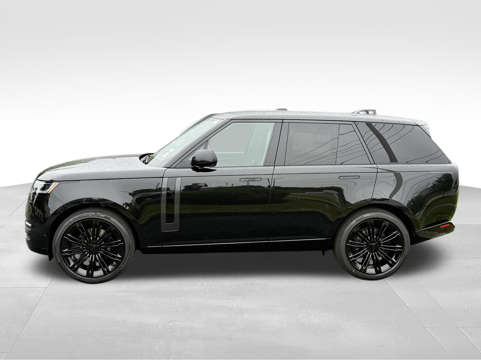 New 2026 Land Rover Range Rover SE AWD/4WD image 2