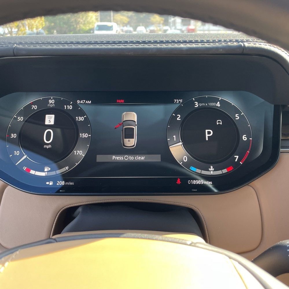 Used 2023 Land Rover Range Rover SE image 5