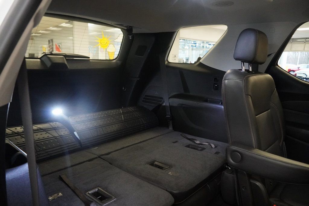 Used 2019 Chevrolet Traverse Premier w/ Redline Edition image 34