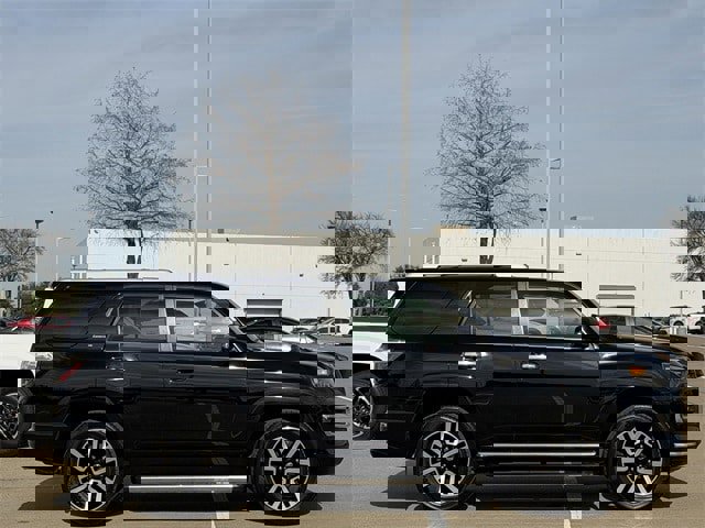 Certified 2018 Toyota 4Runner Limited image 3