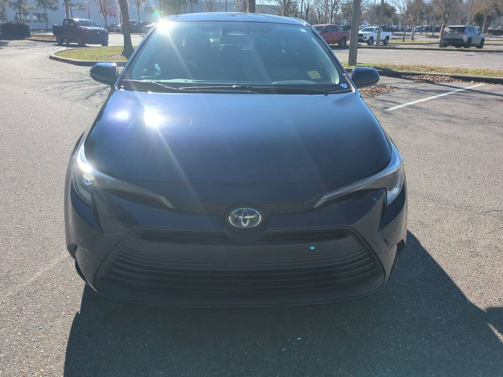 Certified 2023 Toyota Corolla LE image 9