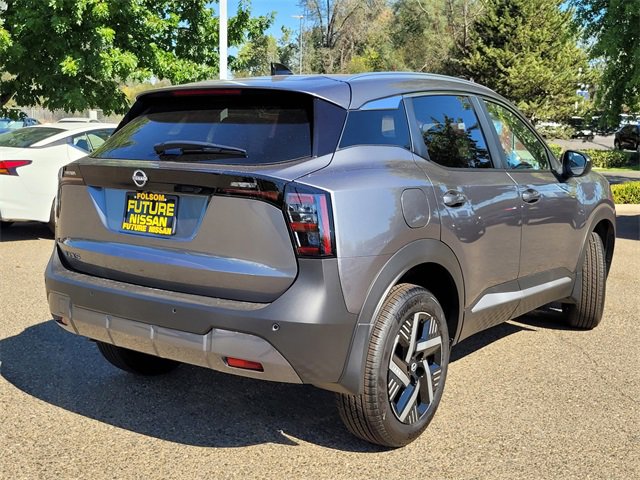 New 2026 Nissan Kicks SV image 4