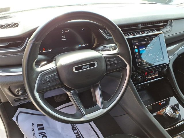 Used 2022 Jeep Grand Cherokee L Laredo image 11