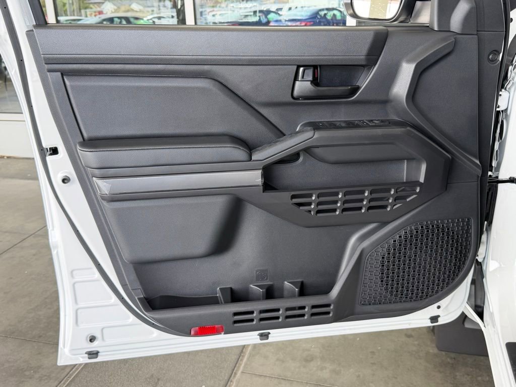 New 2026 Toyota Tacoma SR5 AWD/4WD image 15