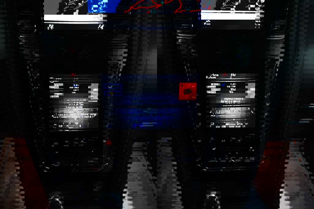 Used 2021 INFINITI QX80 Luxe image 32