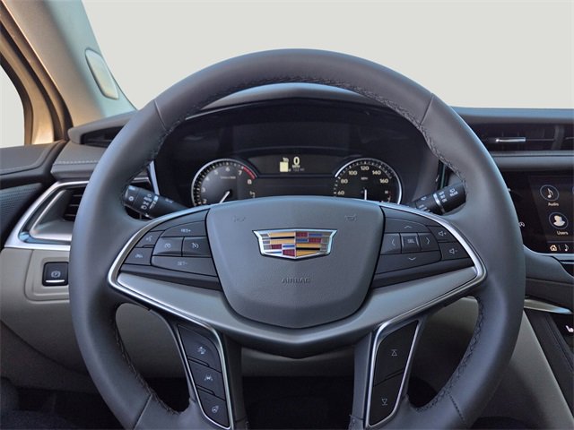 New 2025 Cadillac XT5 Premium Luxury image 10