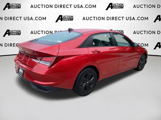 Used 2022 Hyundai Elantra SEL w/ Convenience Package FWD image 23