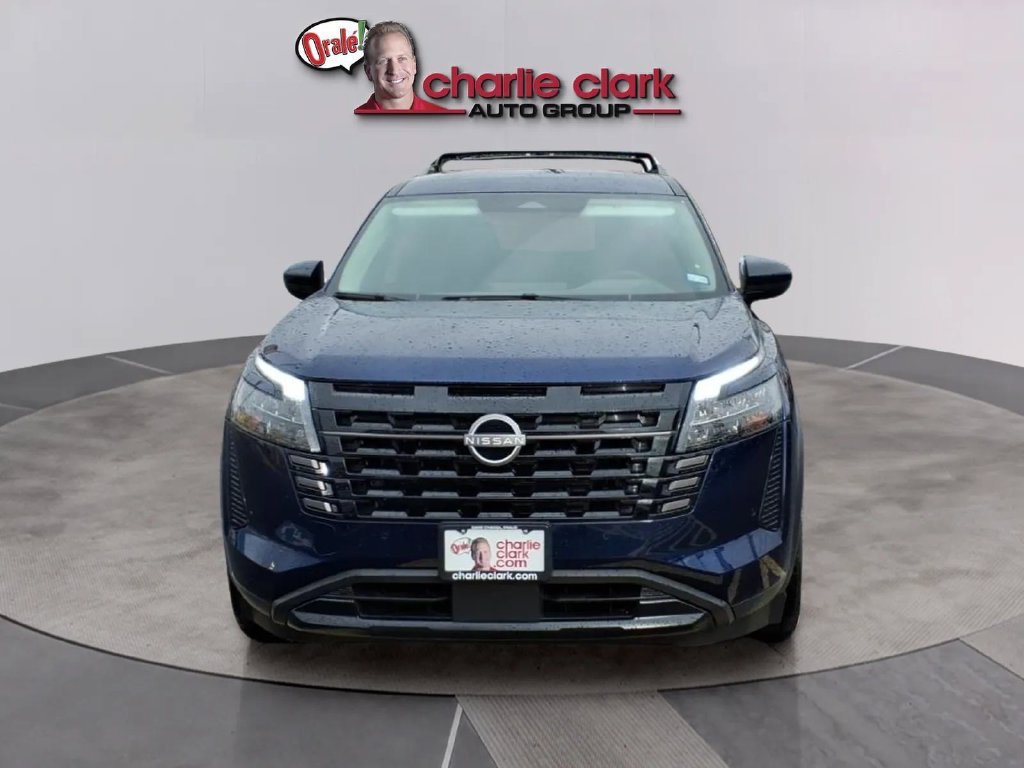 Certified 2026 Nissan Pathfinder SV FWD image 8