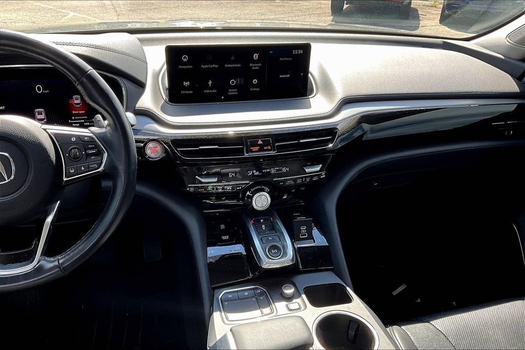 Used 2023 Acura MDX SH-AWD w/ Technology Package image 9