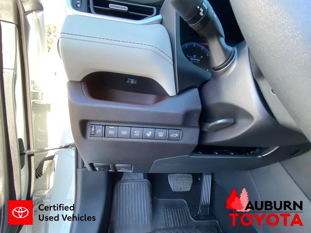 Certified 2025 Toyota RAV4 Limited w/ Advanced Technology Package AWD/4WD image 37