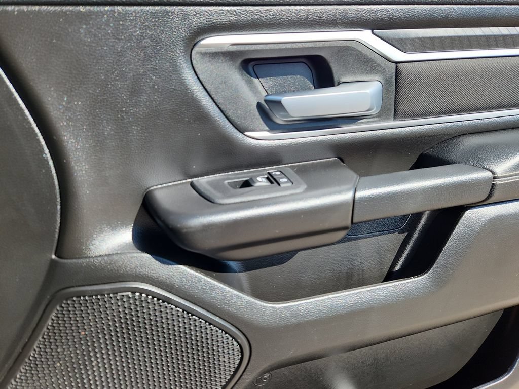 Certified 2025 RAM 1500 Big Horn AWD/4WD image 14