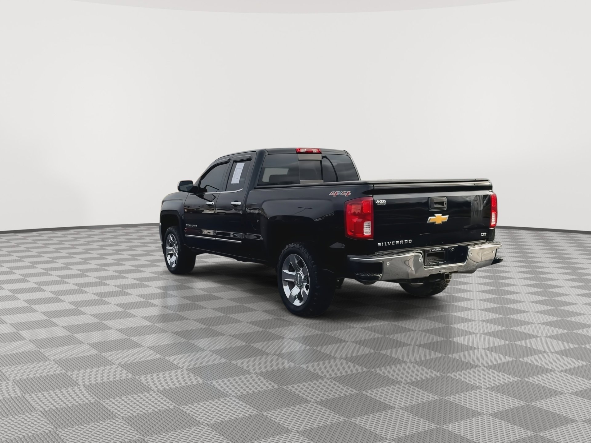 Used 2016 Chevrolet Silverado 1500 LTZ w/ Sport Package image 7