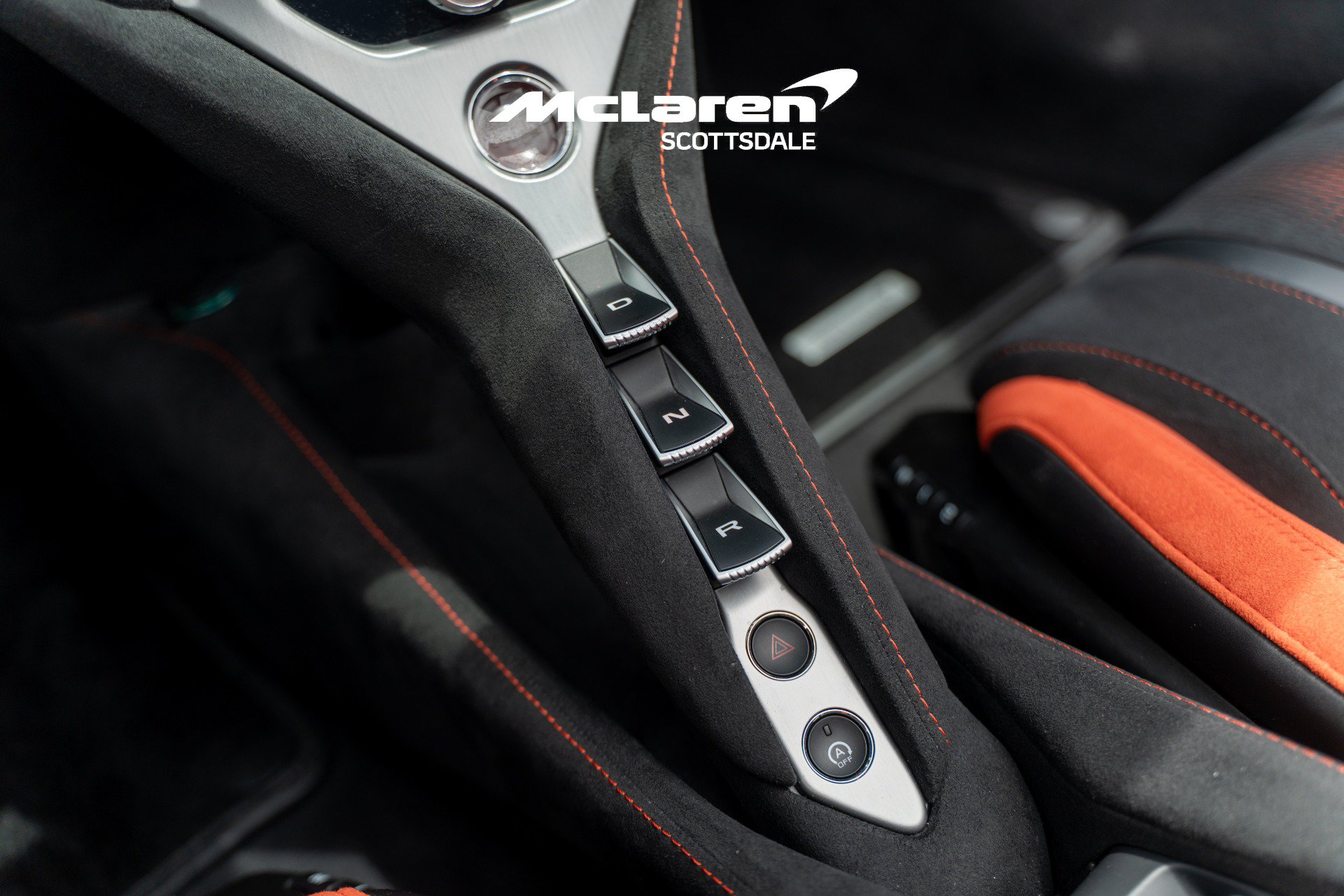 Used 2024 McLaren 750S Spider RWD image 16