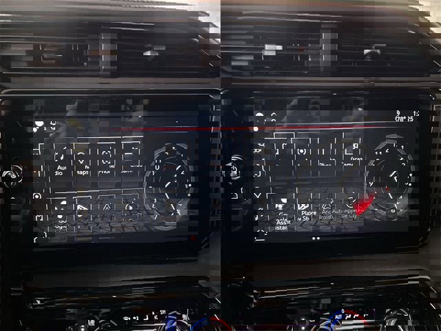 Certified 2024 GMC Sierra 2500 AT4 w/ Technology Package image 13