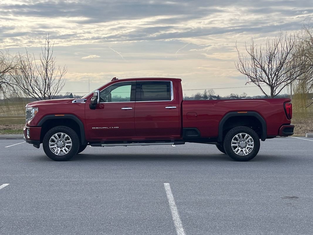 Used 2021 GMC Sierra 3500 Denali AWD/4WD image 5