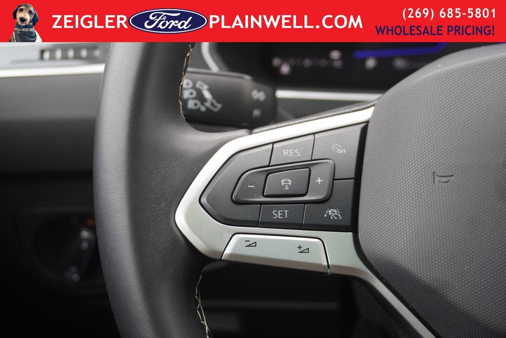 Used 2024 Volkswagen Tiguan SE image 23