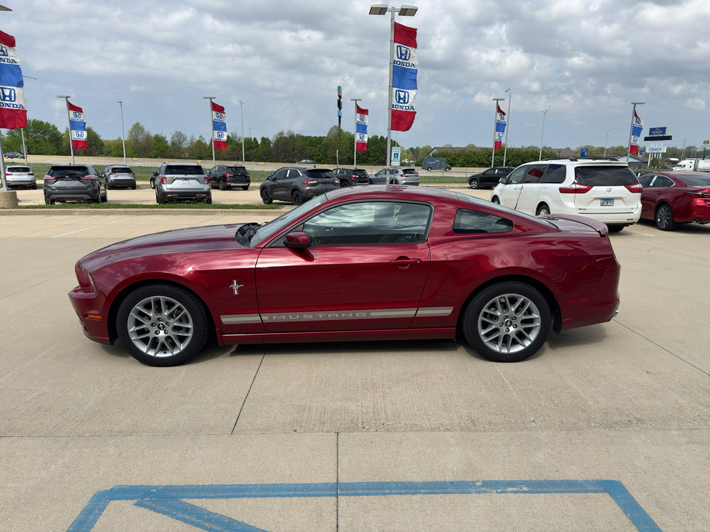 Used 2014 Ford Mustang Premium w/ Equipment Group 202A image 8