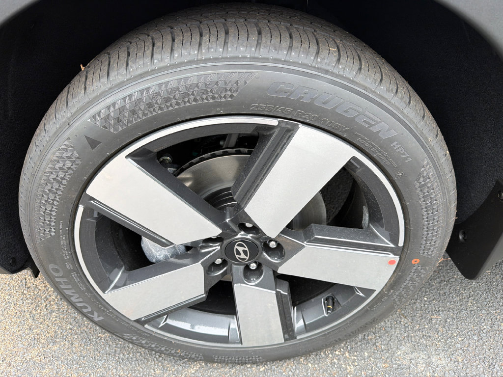 New 2027 Hyundai Santa Fe Limited FWD image 11