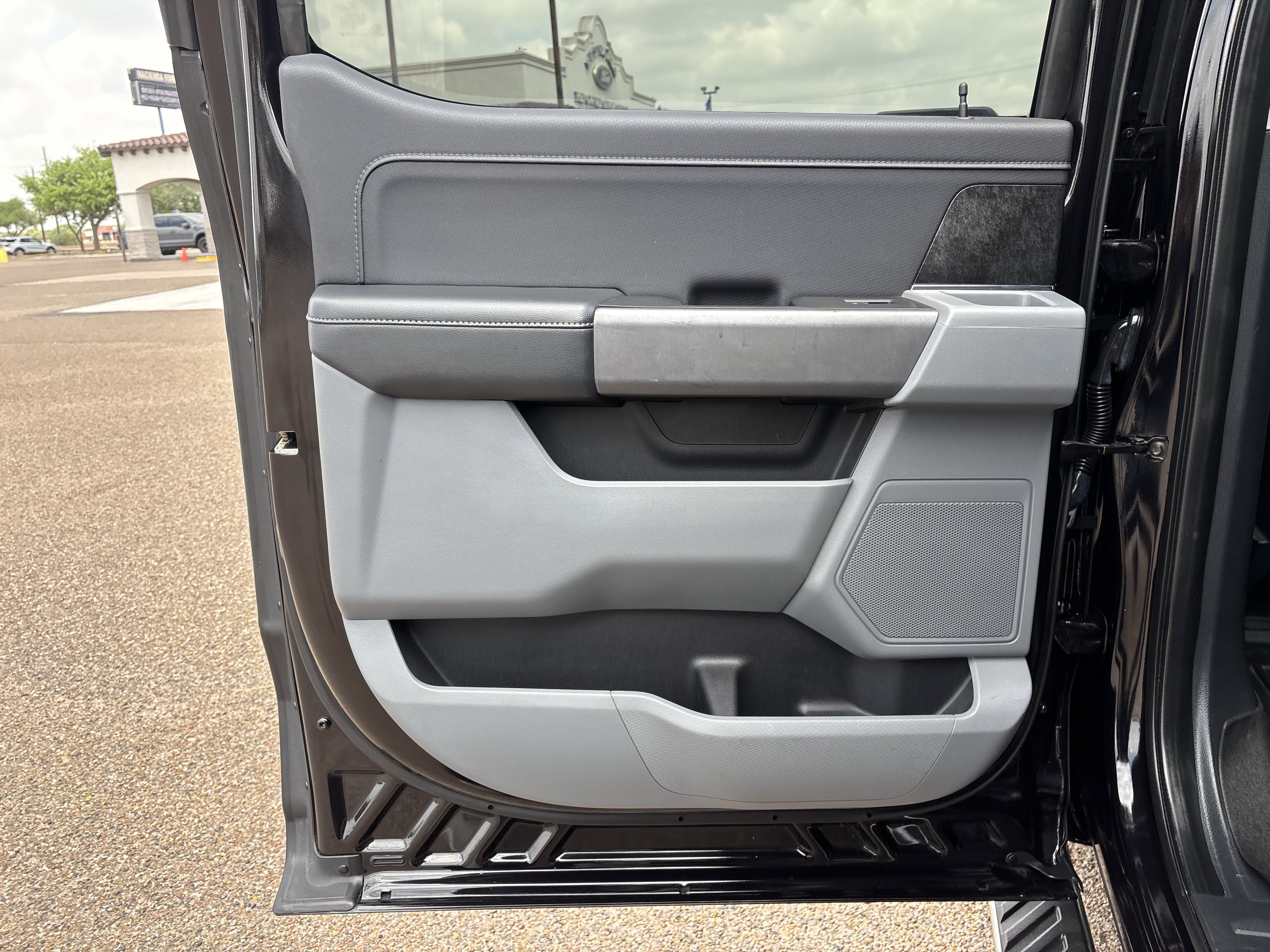 Certified 2021 Ford F150 XLT w/ Equipment Group 302A High RWD image 14