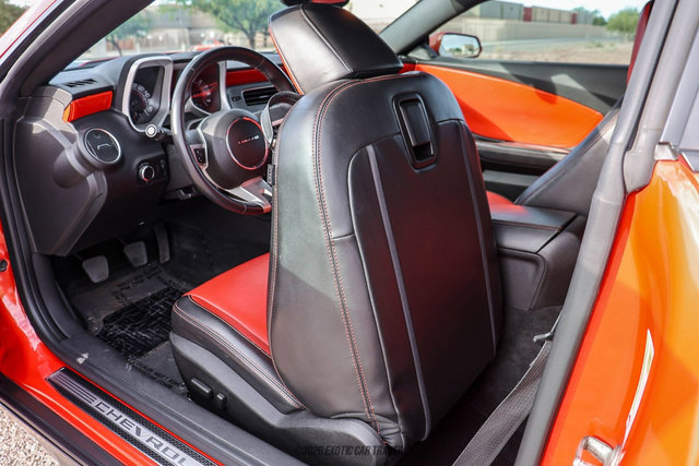 Used 2010 Chevrolet Camaro SS RWD image 50