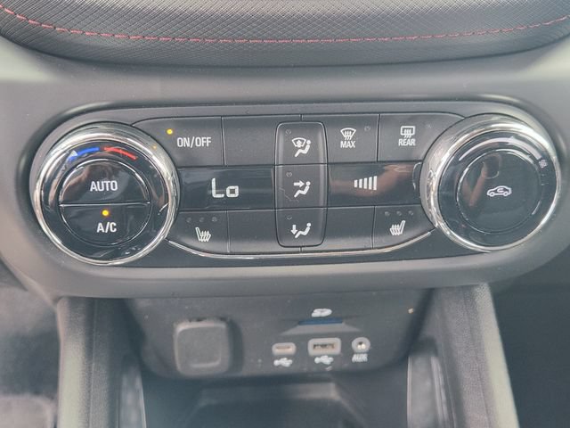Used 2022 Chevrolet TrailBlazer RS w/ Technology Package FWD image 19