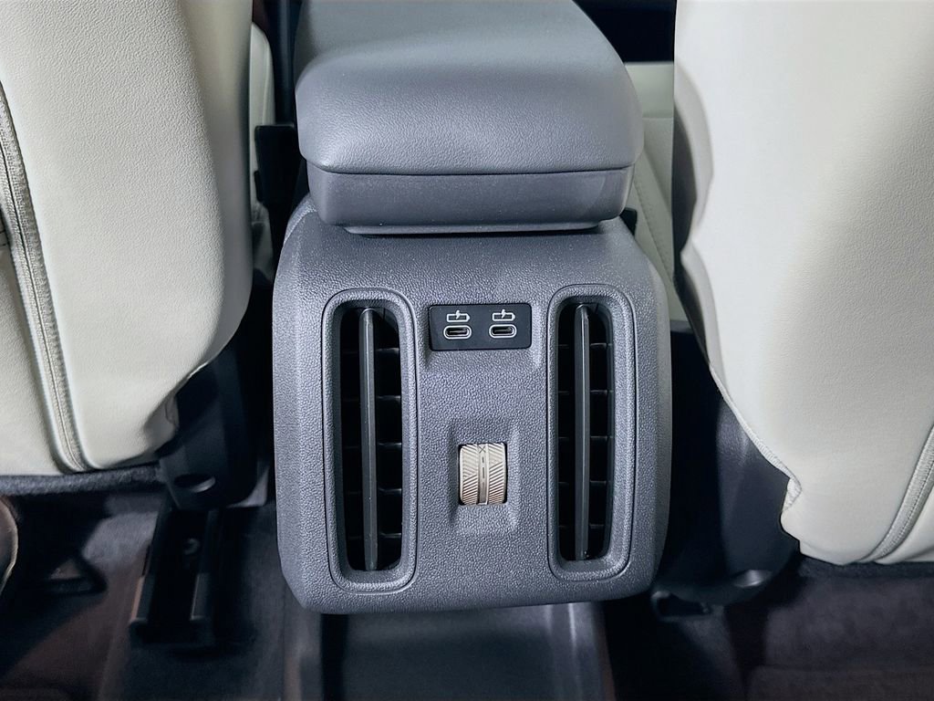 Certified 2025 MINI Cooper Countryman S AWD/4WD image 18