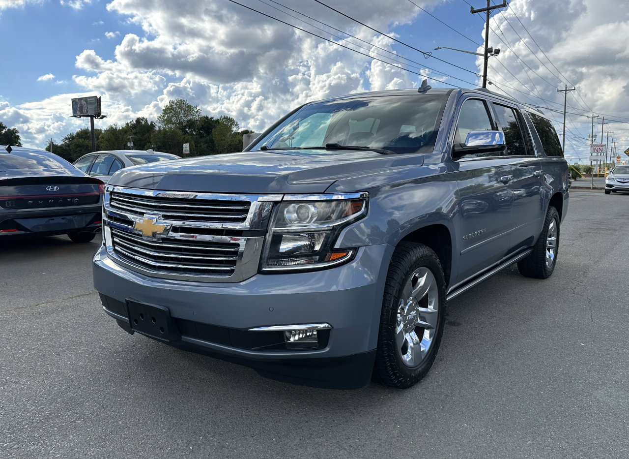 Used 2016 Chevrolet Suburban LTZ image 3