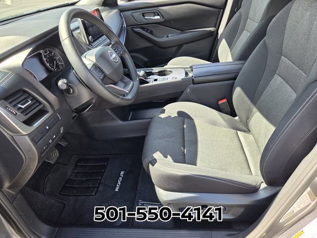 Used 2026 Nissan Rogue SV FWD image 10