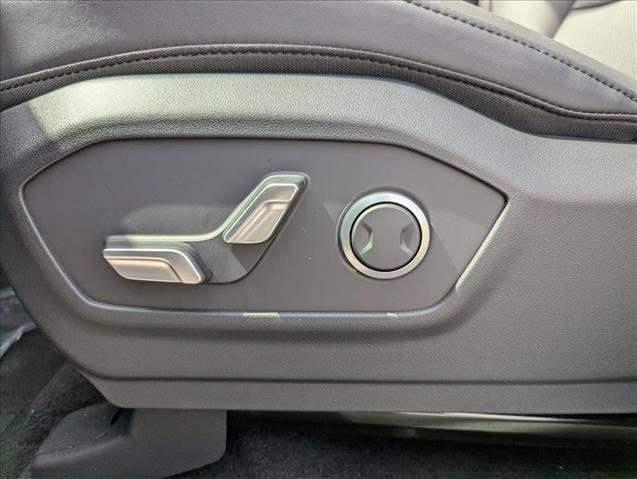 New 2026 Hyundai Santa Fe XRT AWD/4WD image 11